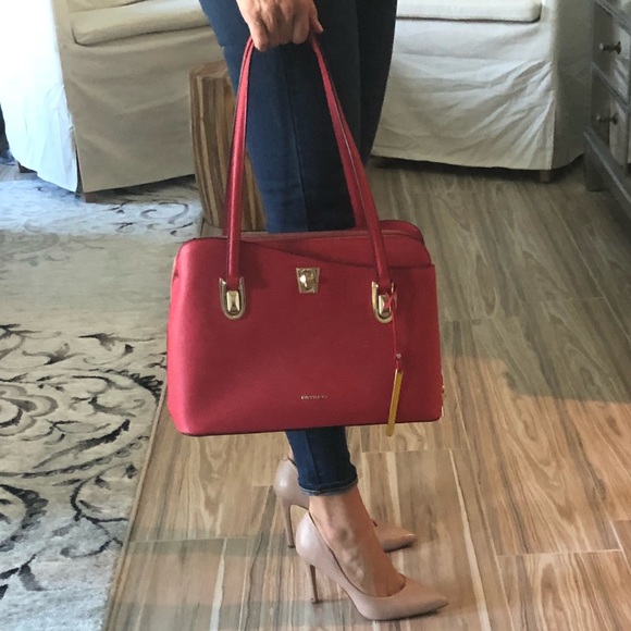 Cromia leather handbag.